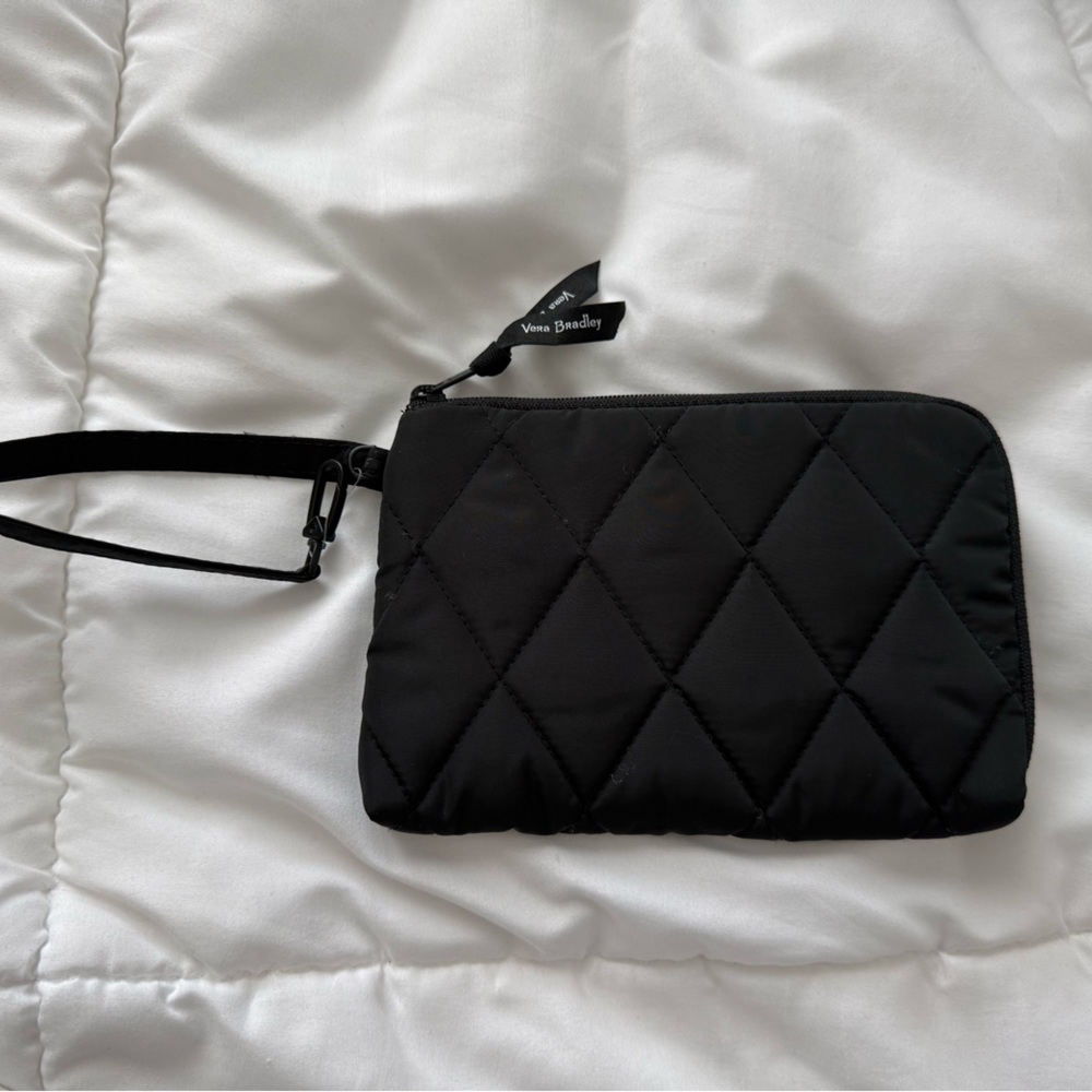Vera Bradley puffer wallet